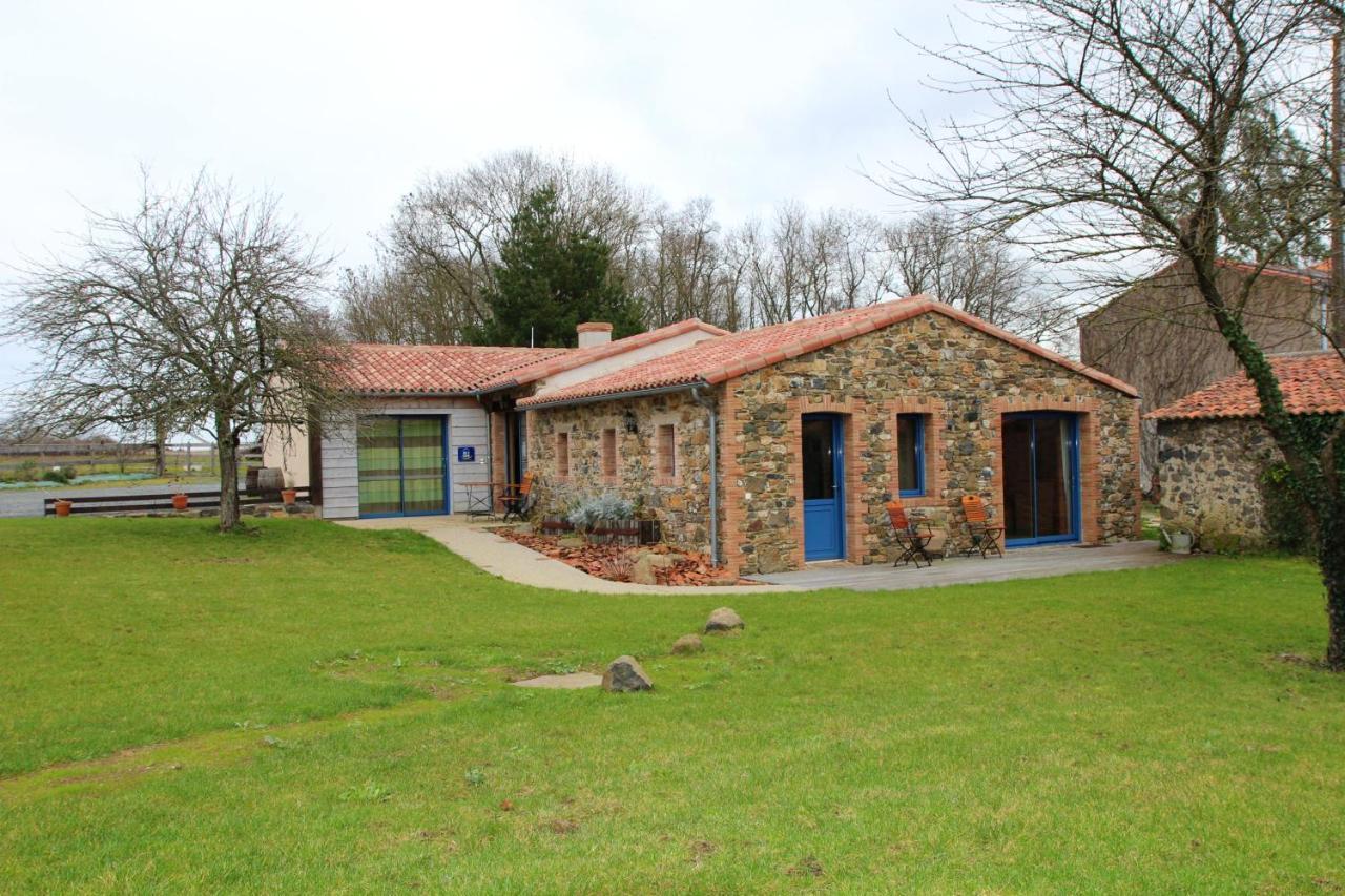 Maison De Charme A Mouzillon - Jardin Et Terrasse Accueillante Екстериор снимка